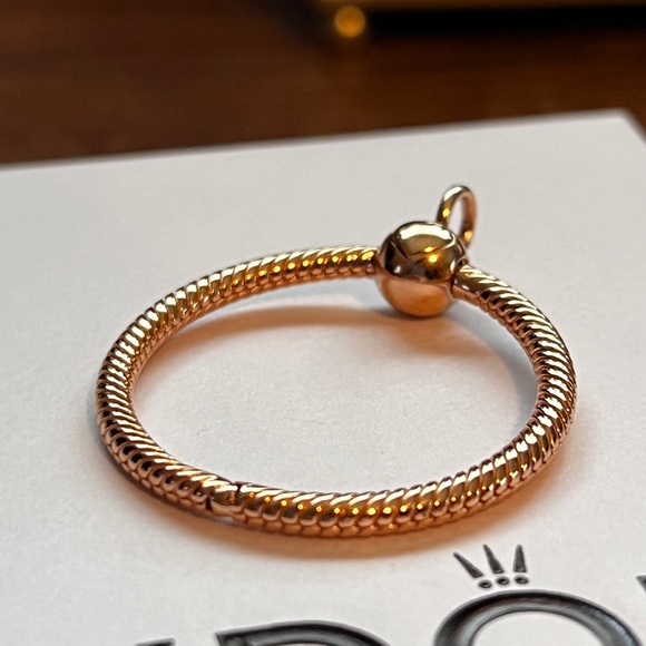 Pandora Moments Medium O Pendant Rose Gold - Picture 8 of 10